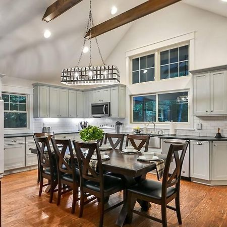 The Cove Retreat- Hot Tub/Screened Porch/Game Room レイク・ルーア エクステリア 写真