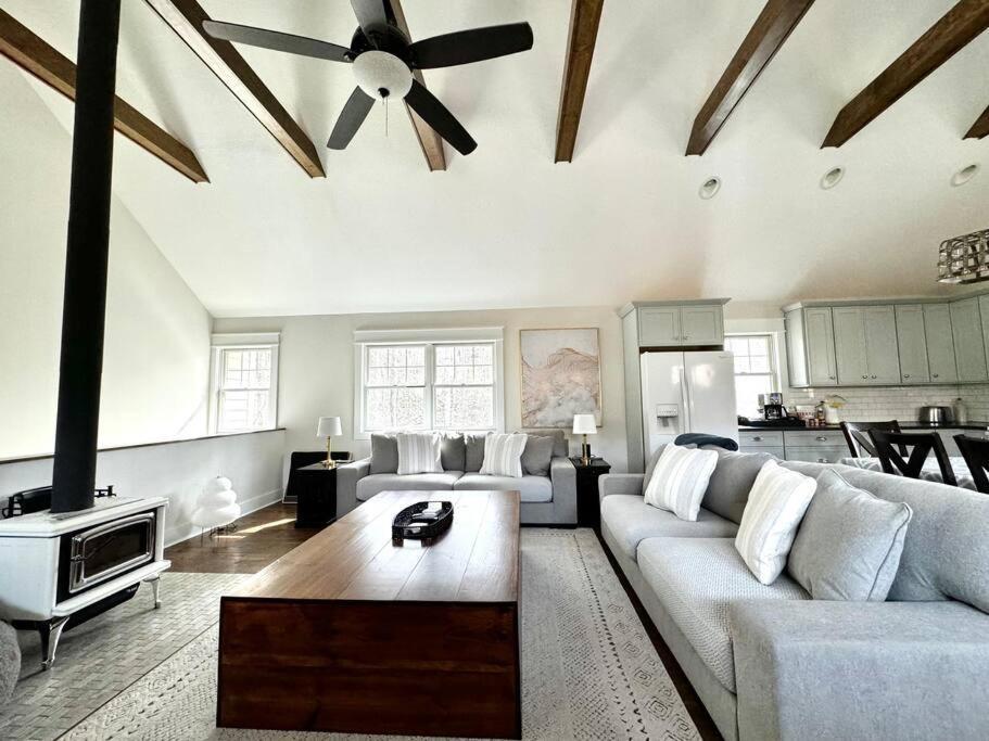 The Cove Retreat- Hot Tub/Screened Porch/Game Room レイク・ルーア エクステリア 写真